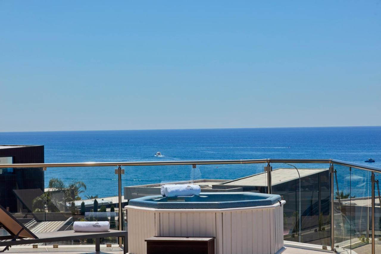 Atlantica Bay - Adults Only Hotel Limassol Exterior foto