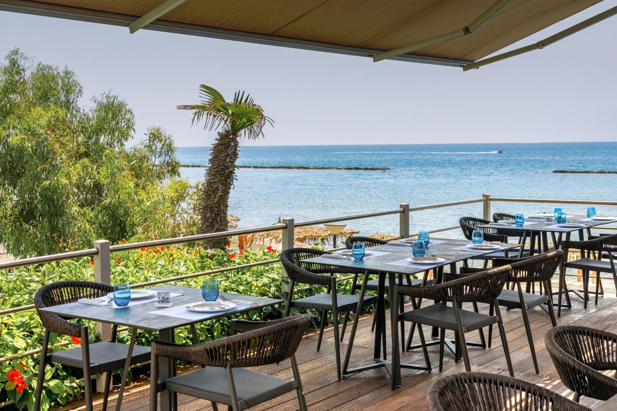 Atlantica Bay - Adults Only Hotel Limassol Exterior foto